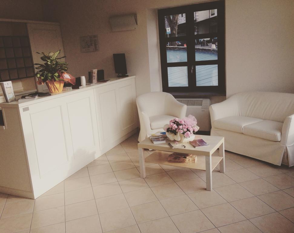 Hotel Langa In Cortemilia Εξωτερικό φωτογραφία